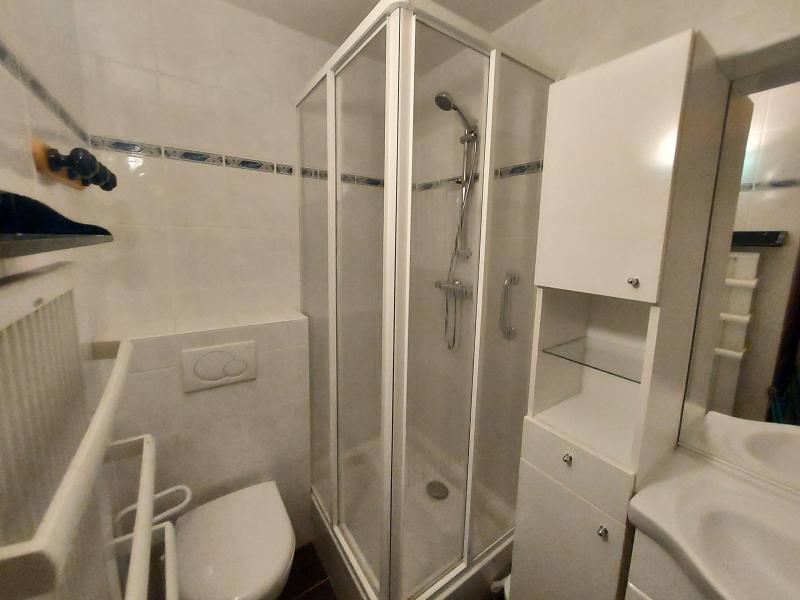 Vacances en montagne Studio 3 personnes (360) - Résidence les Hameaux I - La Plagne - Salle de douche