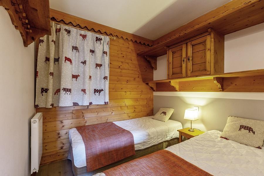 Holiday in mountain resort 3 room apartment 6 people (A6) - Résidence les Hauts Bois - La Plagne - Bedroom