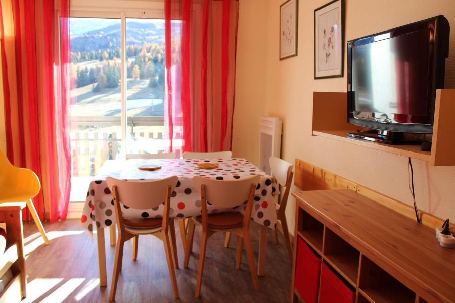 Holiday in mountain resort 2 room apartment 5 people (IS0705X) - Résidence les Issarts  - Superdévoluy - Living room