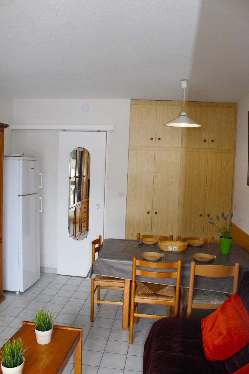 Vakantie in de bergen Appartement 2 kamers 4 personen (IS0828X) - Résidence les Issarts  - Superdévoluy - Woonkamer