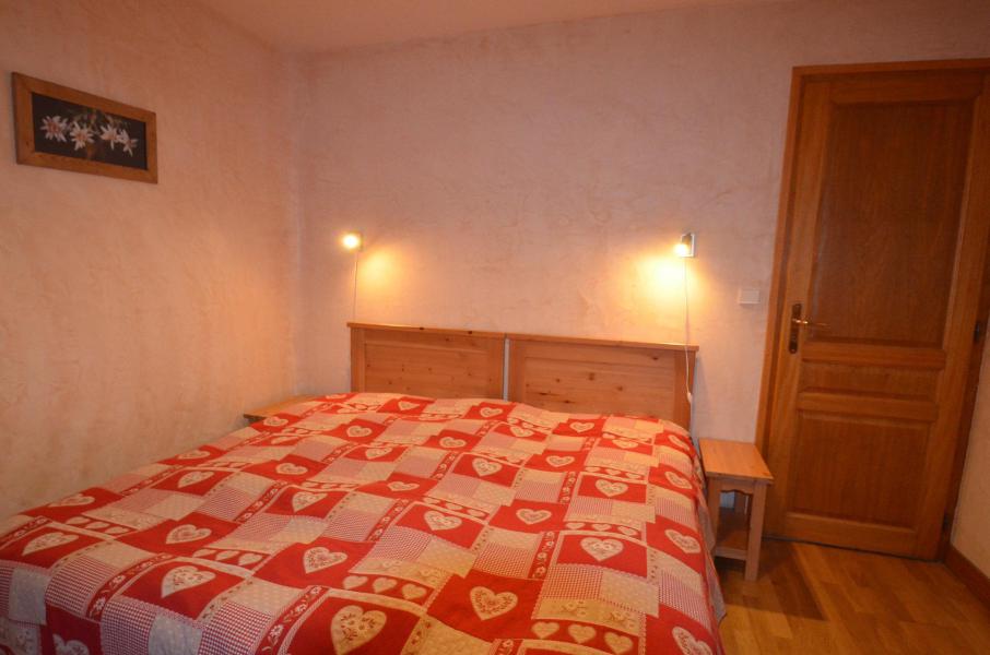 Urlaub in den Bergen 4-Zimmer-Appartment für 5 Personen (1) - Résidence les Lupins - Saint Martin de Belleville - Schlafzimmer