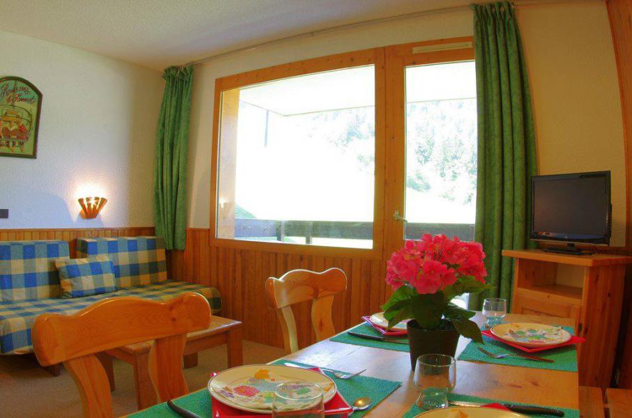 Holiday in mountain resort 2 room apartment 6 people (G146) - Résidence les Marches - Valmorel - Living room