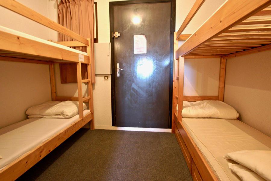Holiday in mountain resort Studio sleeping corner 6 people (214) - Résidence les Marmottes - Chamrousse - Bedroom