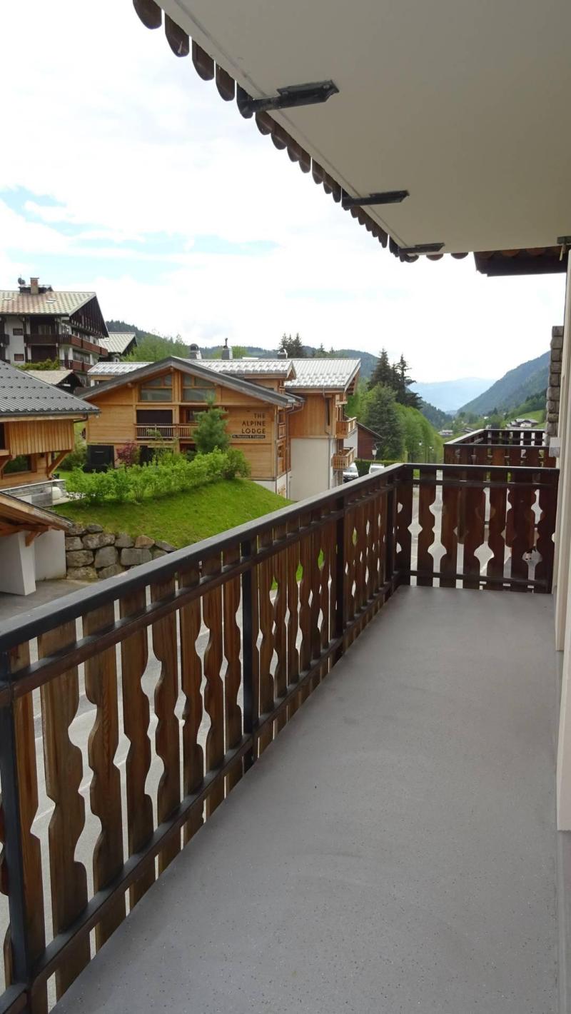 Vakantie in de bergen Appartement 2 kamers 5 personen (140) - Résidence les Mélèzes - Les Gets - Buiten zomer