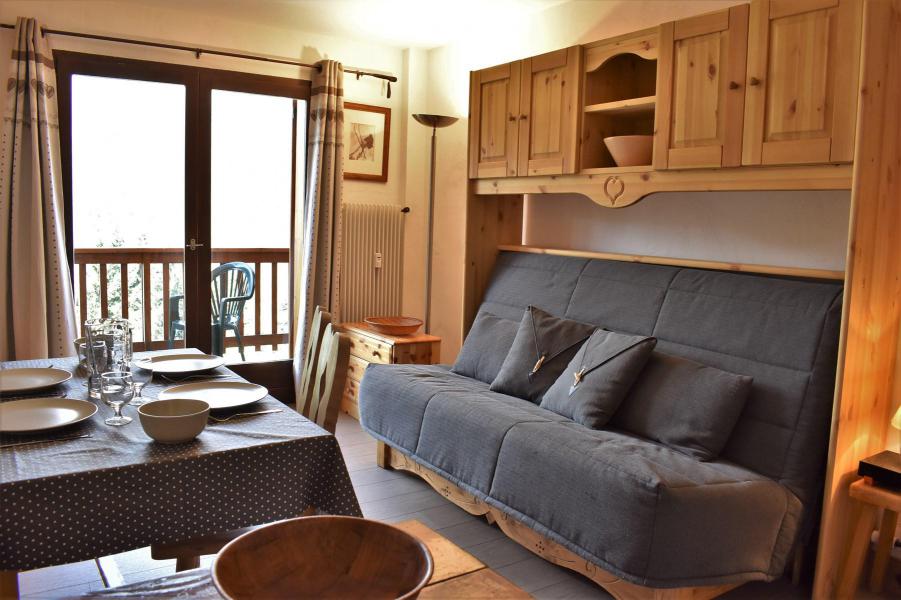 Holiday in mountain resort 2 room apartment 4 people (A16) - Résidence les Merisiers - Méribel - Accommodation