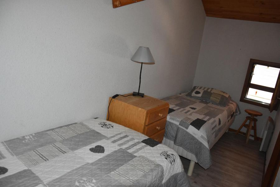 Каникулы в горах Апартаменты 3 комнат с мезонином 6 чел. (CC5) - Résidence les Pariettes - Pralognan-la-Vanoise - Комната