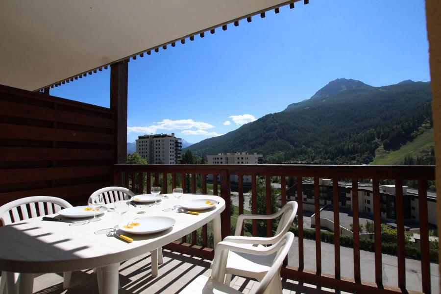 Vacaciones en montaña Apartamento 3 piezas para 6 personas (406) - Résidence les Peyronilles - Serre Chevalier - Balcón