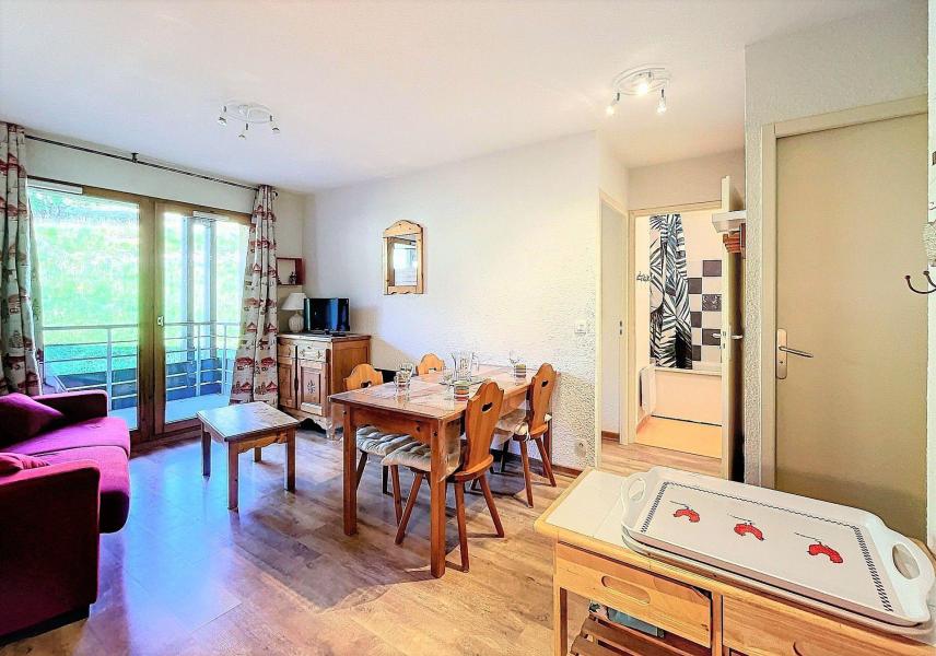 Urlaub in den Bergen 2 Zimmer Appartement für 2-4 Personen (A23) - Résidence les Pistes - Le Corbier - Wohnzimmer