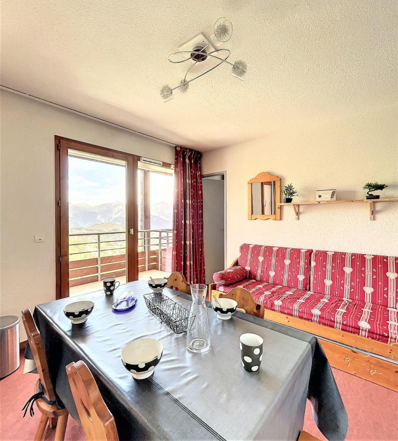 Urlaub in den Bergen 2-Zimmer-Appartment für 6 Personen (B68) - Résidence les Pistes - Le Corbier - Wohnzimmer