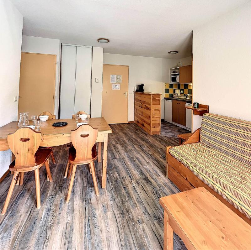 Holiday in mountain resort 3 room apartment 6 people (A31) - Résidence les Pistes - Le Corbier - Living room