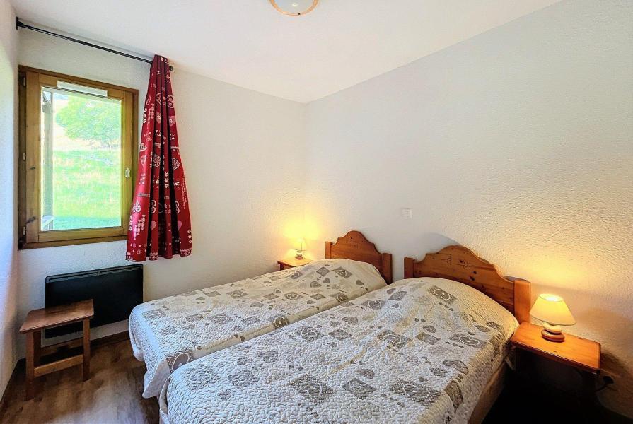 Vacaciones en montaña Apartamento 2 piezas 2-4 personas (A23) - Résidence les Pistes - Le Corbier - Habitación