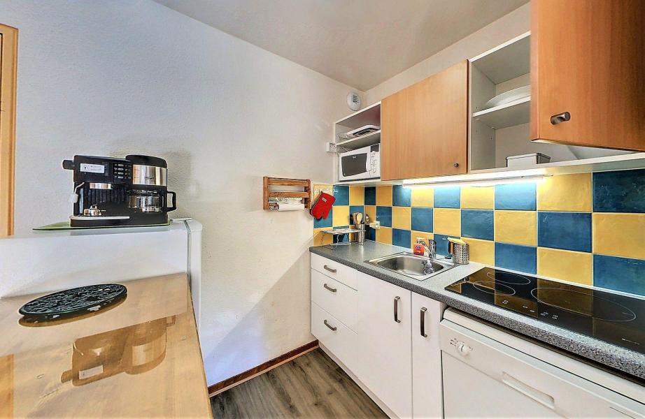 Vacaciones en montaña Apartamento 3 piezas para 6 personas ( B57) - Résidence les Pistes - Le Corbier - Kitchenette