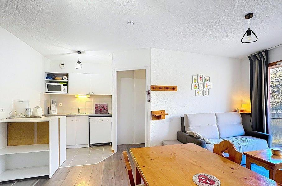 Vakantie in de bergen Appartement 2 kabine kamers 6 personen (A01) - Résidence les Pistes - Le Corbier - Verblijf