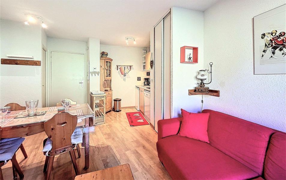 Vakantie in de bergen Appartement 2 kamers 2-4 personen (A23) - Résidence les Pistes - Le Corbier - Woonkamer