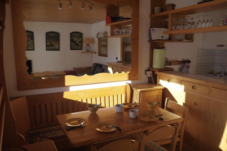 Urlaub in den Bergen 3-Zimmer-Berghütte für 6 Personen (033) - Résidence les Plattières - Méribel-Mottaret