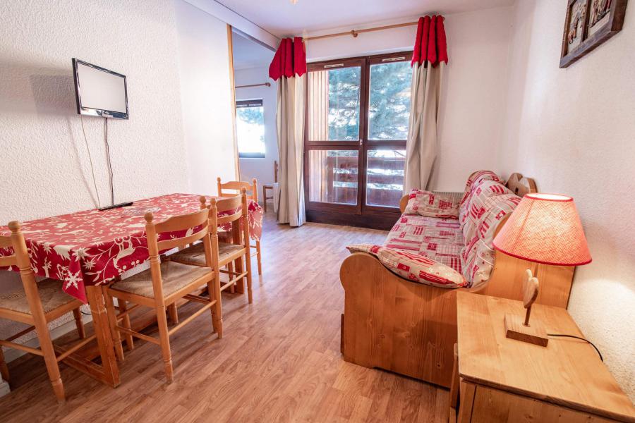 Holiday in mountain resort 2 room apartment 4 people (SB417A) - Résidence les Portes de la Vanoise - La Norma - Living room