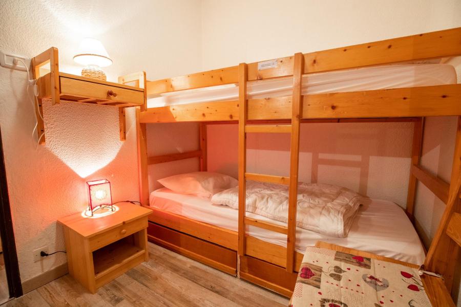 Vacaciones en montaña Apartamento cabina 2 piezas para 6 personas (SB300C) - Résidence les Portes de la Vanoise - La Norma - Camas literas