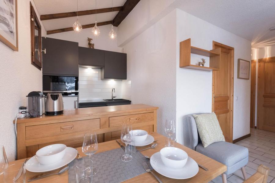 Wakacje w górach Apartament 2 pokojowy 4 osób (02) - Résidence les Primevères - Courchevel - Pokój gościnny