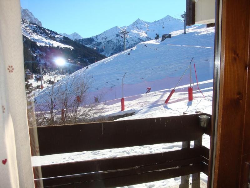 Vacances en montagne Studio 3 personnes (002) - Résidence les Provères - Méribel-Mottaret - Balcon