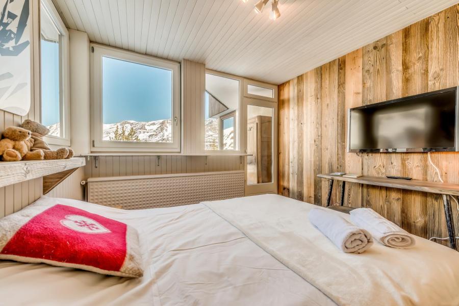 Holiday in mountain resort 3 room apartment 6 people (A18P) - Résidence les Roches Rouges A - Tignes