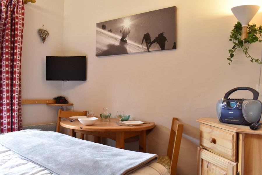 Vakantie in de bergen Studio 3 personen (B2) - Résidence les Sapineaux - Méribel - Kamer