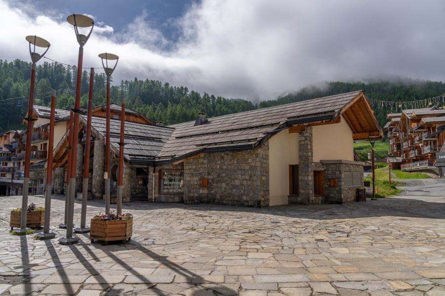 Vacances en montagne Appartement 2 pièces coin montagne 6 personnes (2015) - Résidence les Silènes - Les Orres - Extérieur été