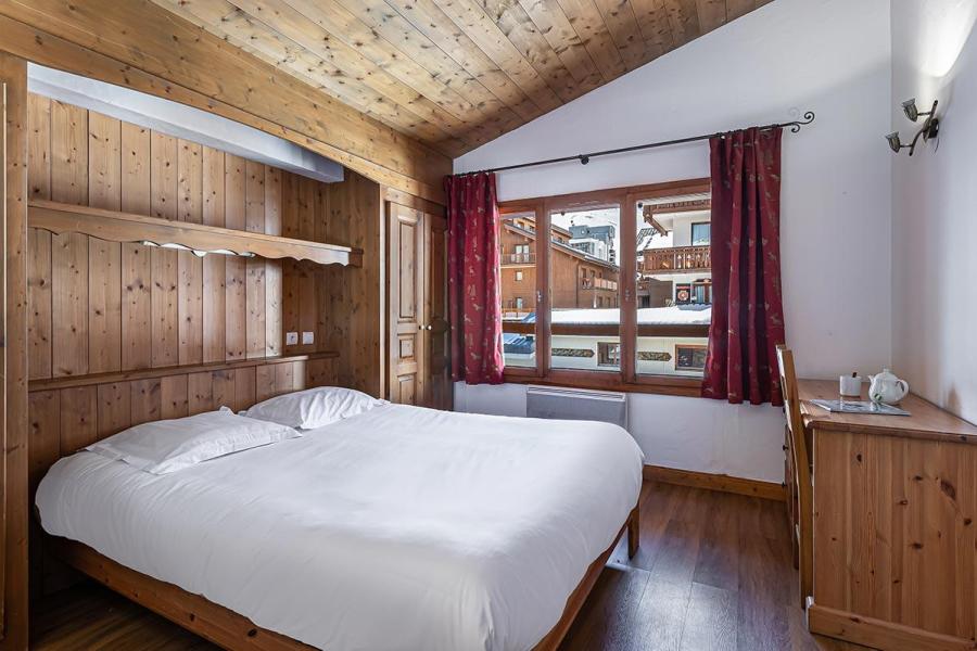 Holiday in mountain resort 3 room duplex mezzanine apartment 8 people (4) - Résidence Les Suites du Val Claret - Tignes - Bedroom