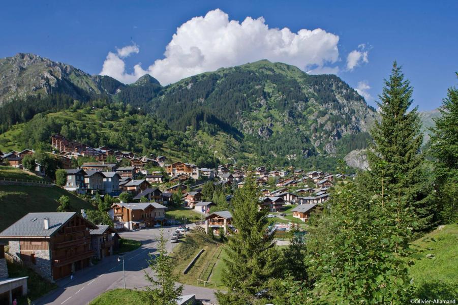 Ski verhuur Résidence les Terrasses de la Vanoise - Champagny-en-Vanoise - Buiten zomer