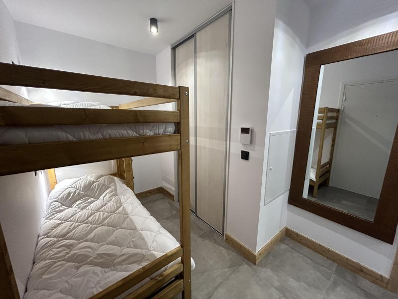 Holiday in mountain resort 3 room apartment sleeping corner 6 people (B24) - Résidence les Terrasses de la Vanoise - Champagny-en-Vanoise