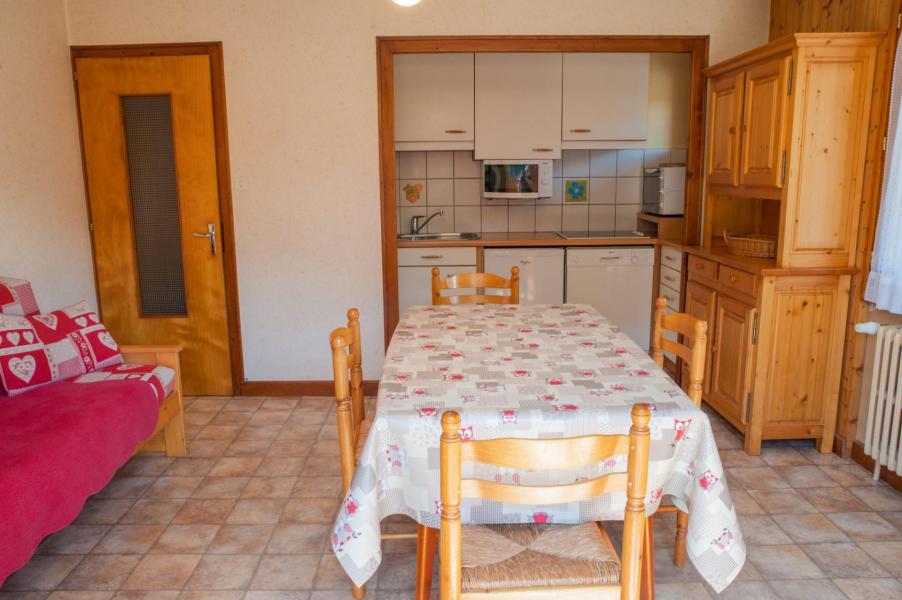 Vakantie in de bergen Appartement 3 kamers 6 personen (1) - Résidence les Tilleuls - Le Grand Bornand - Woonkamer