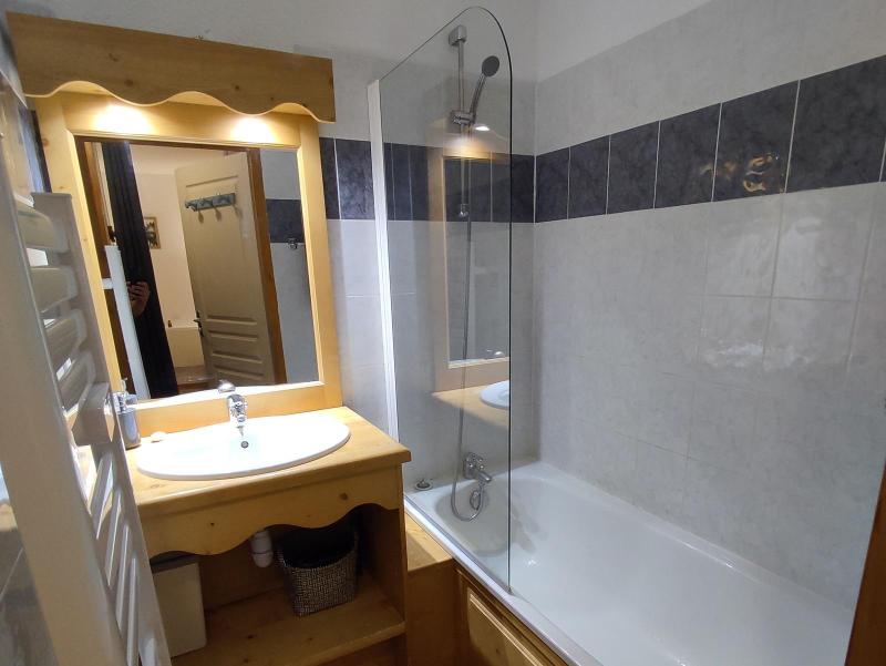 Holiday in mountain resort 2 room apartment 6 people (MBC507) - Résidence les Valérianes - Les Orres - Bathroom