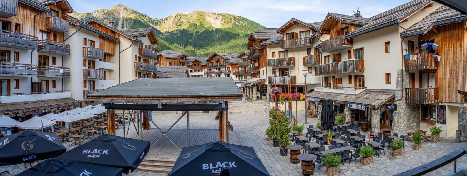 Holiday in mountain resort 2 room apartment 6 people (MBC613) - Résidence les Valérianes - Les Orres - Summer outside