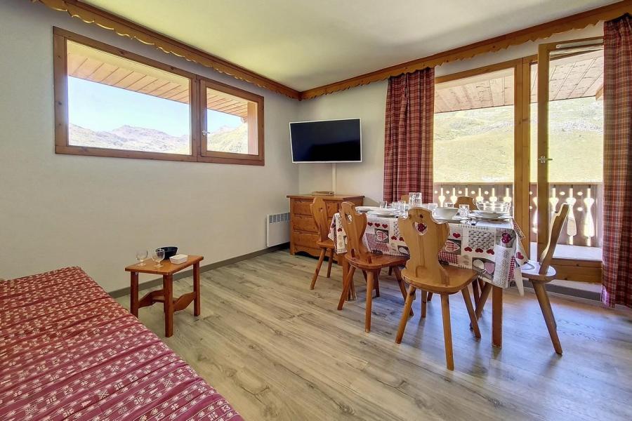 Urlaub in den Bergen 3-Zimmer-Appartment für 6 Personen (205) - Résidence les Valmonts - Les Menuires - Wohnzimmer