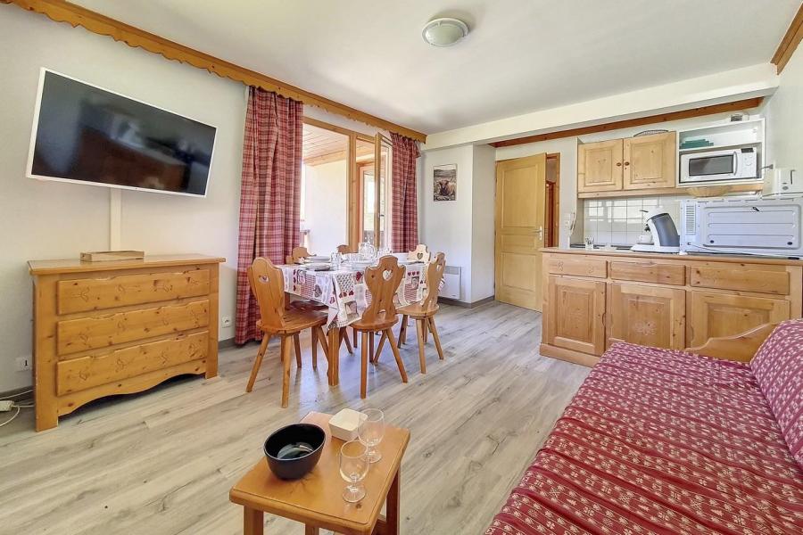 Vakantie in de bergen Appartement 3 kamers 6 personen (205) - Résidence les Valmonts - Les Menuires - Woonkamer