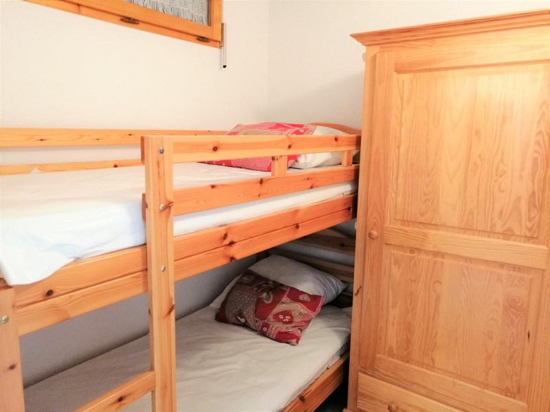 Vacances en montagne Appartement 2 pièces cabine 4-6 personnes (07) - Résidence les Verdets - Morillon - Chambre de maître