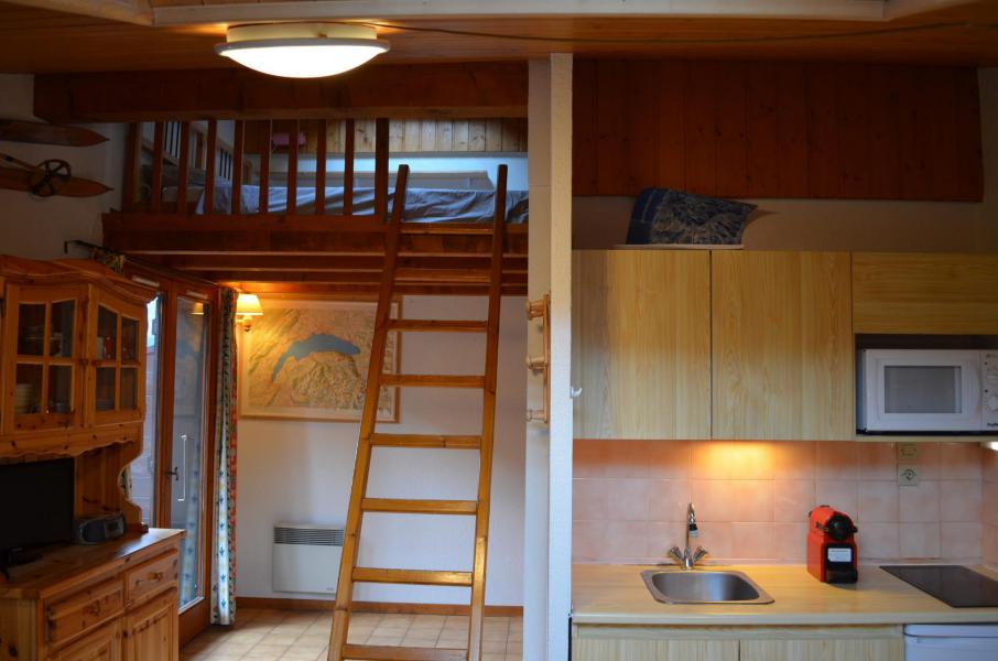 Vakantie in de bergen Studio mezzanine 4 personen (13B) - Résidence les Voinettes - Châtel - Woonkamer