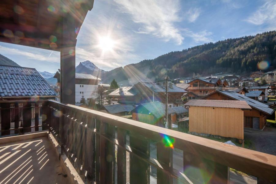 Rent in ski resort Studio cabin 2-4 people (C1) - Résidence les Voroches - Morzine - Summer outside