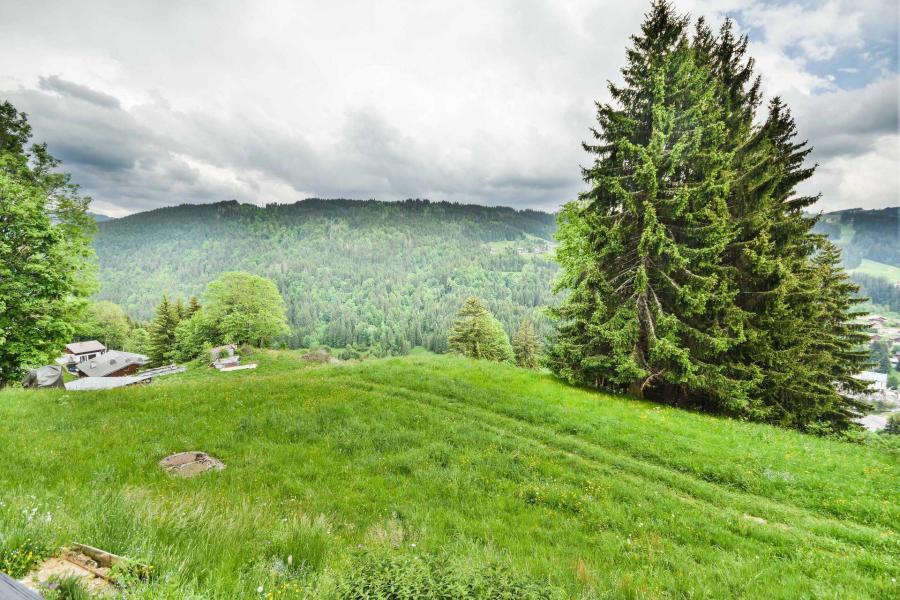 Vacanze in montagna Studio con alcova per 4 persone - Résidence Longues Poses - Les Gets - Esteriore estate