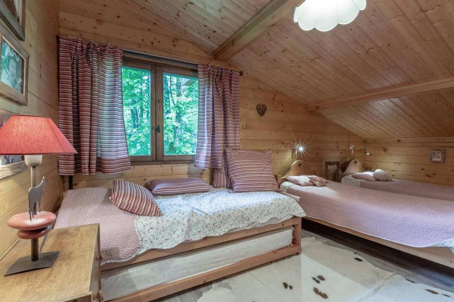 Urlaub in den Bergen 4 Zimmer Chalet für 6 Personen (2) - Résidence Lyckrete - La Clusaz - Schlafzimmer