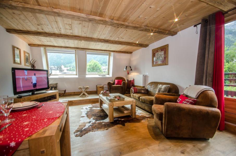 Holiday in mountain resort 3 room apartment 5 people - Résidence Lyret 1 - Chamonix - Living room
