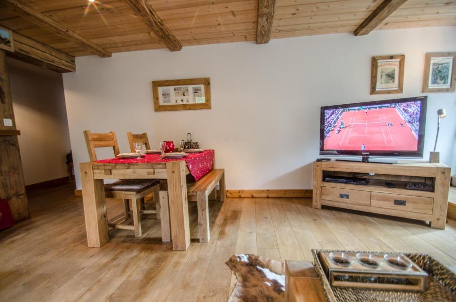 Holiday in mountain resort 3 room apartment 5 people - Résidence Lyret 1 - Chamonix - Living room