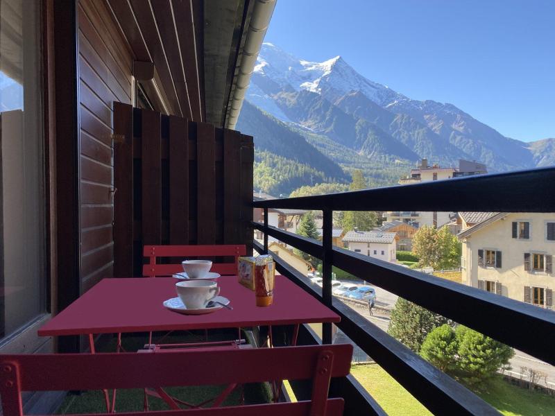 Holiday in mountain resort 2 room apartment 4 people - Résidence Lyret - Chamonix - Balcony