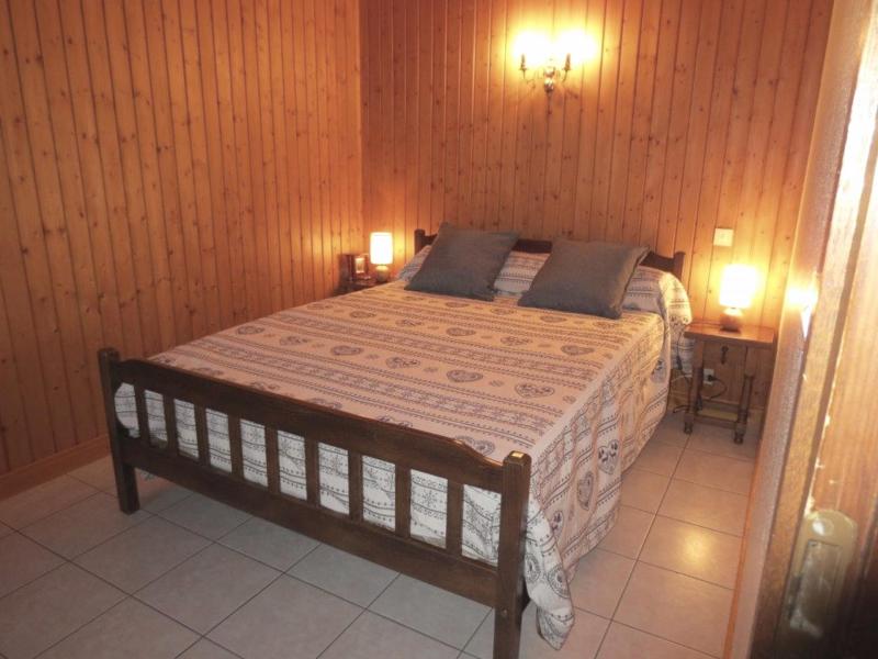 Holiday in mountain resort 3 room apartment 4 people - Résidence Makalu - Le Grand Bornand - Bedroom