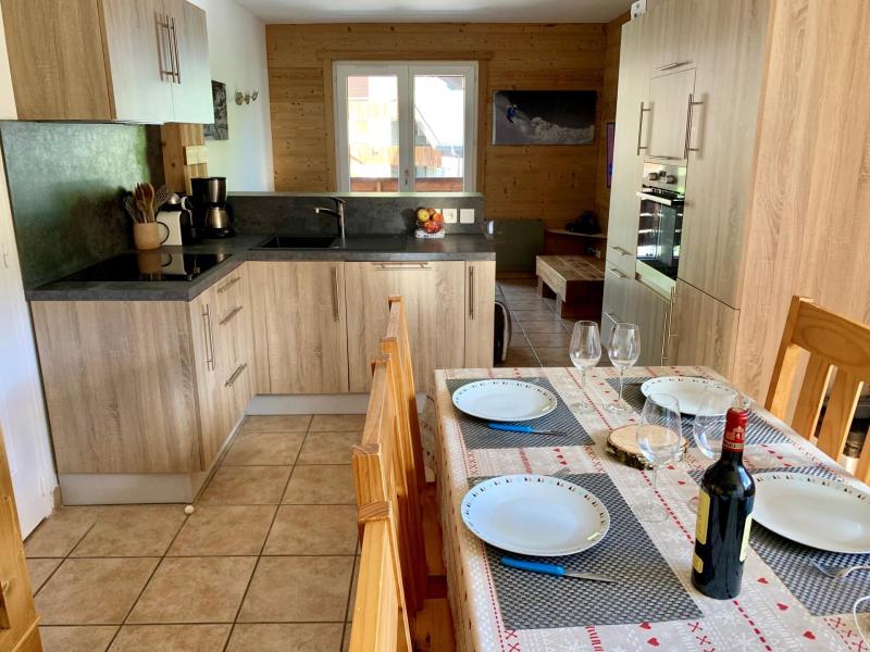 Holiday in mountain resort 2 room apartment cabin 6 people - Résidence Marcelly - Les Gets - Accommodation