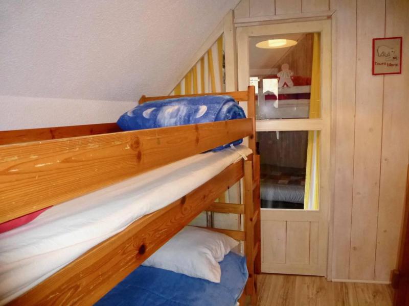 Holiday in mountain resort 3 room duplex apartment 6 people (PM35) - Résidence Marmottes - Barèges/La Mongie - Accommodation