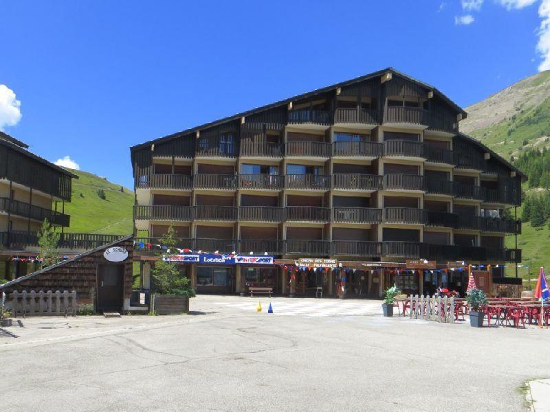 Location au ski Résidence Martagons A - Auris en Oisans - Extérieur été