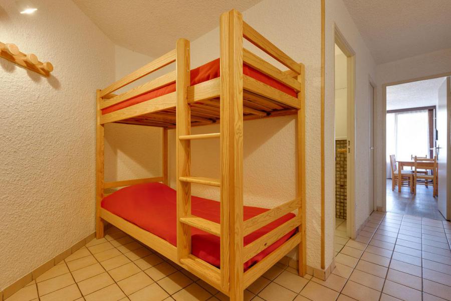 Holiday in mountain resort 2 room apartment cabin 4-6 people - Résidence Meijotel - Les 2 Alpes - Bunk beds