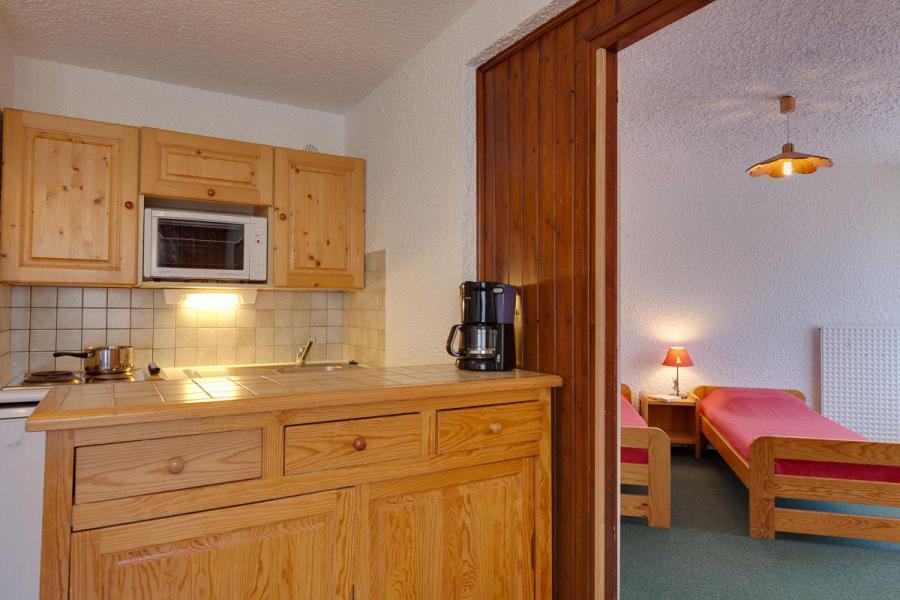 Holiday in mountain resort 2 room apartment cabin 4-6 people - Résidence Meijotel - Les 2 Alpes - Kitchenette