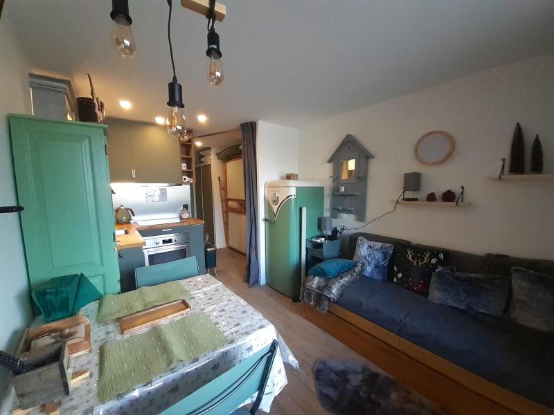 Vakantie in de bergen Studio 3 personen (M1-108) - Résidence Melezets 1 - Valfréjus - Woonkamer