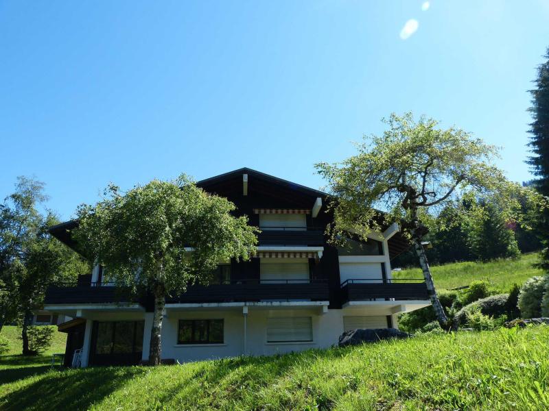 Urlaub in den Bergen Résidence Mérisiers - La Clusaz - Draußen im Sommer